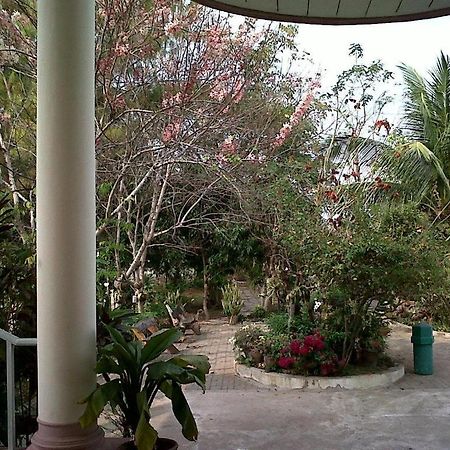 Kasem Garden Hotel Surin Ban Nong Tao Kültér fotó