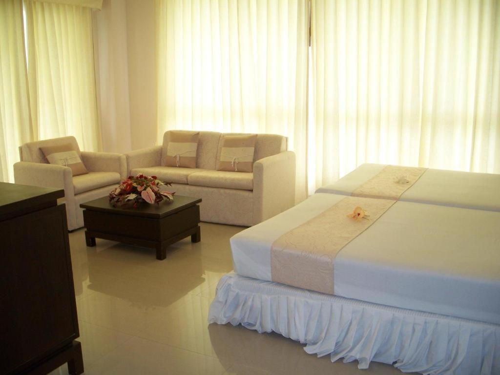 Kasem Garden Hotel Surin Ban Nong Tao Kültér fotó