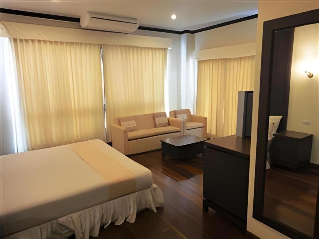Kasem Garden Hotel Surin Ban Nong Tao Kültér fotó