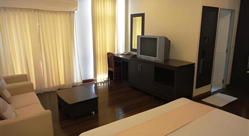 Kasem Garden Hotel Surin Ban Nong Tao Kültér fotó