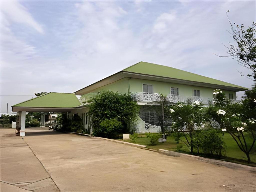 Kasem Garden Hotel Surin Ban Nong Tao Kültér fotó