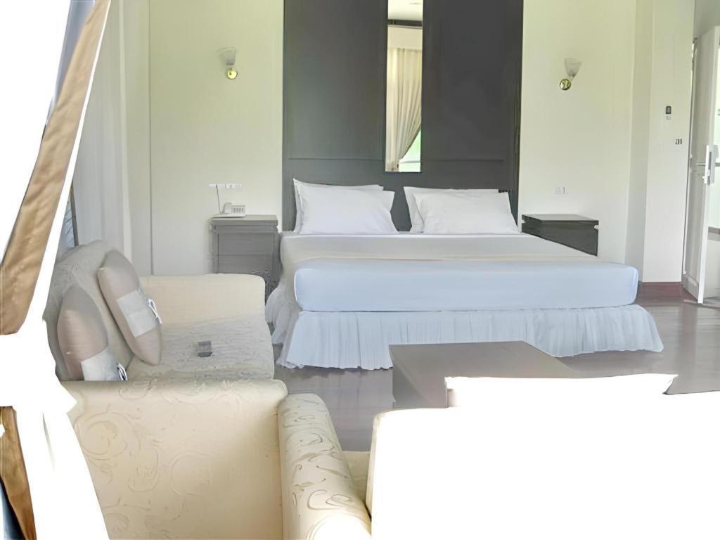 Kasem Garden Hotel Surin Ban Nong Tao Kültér fotó