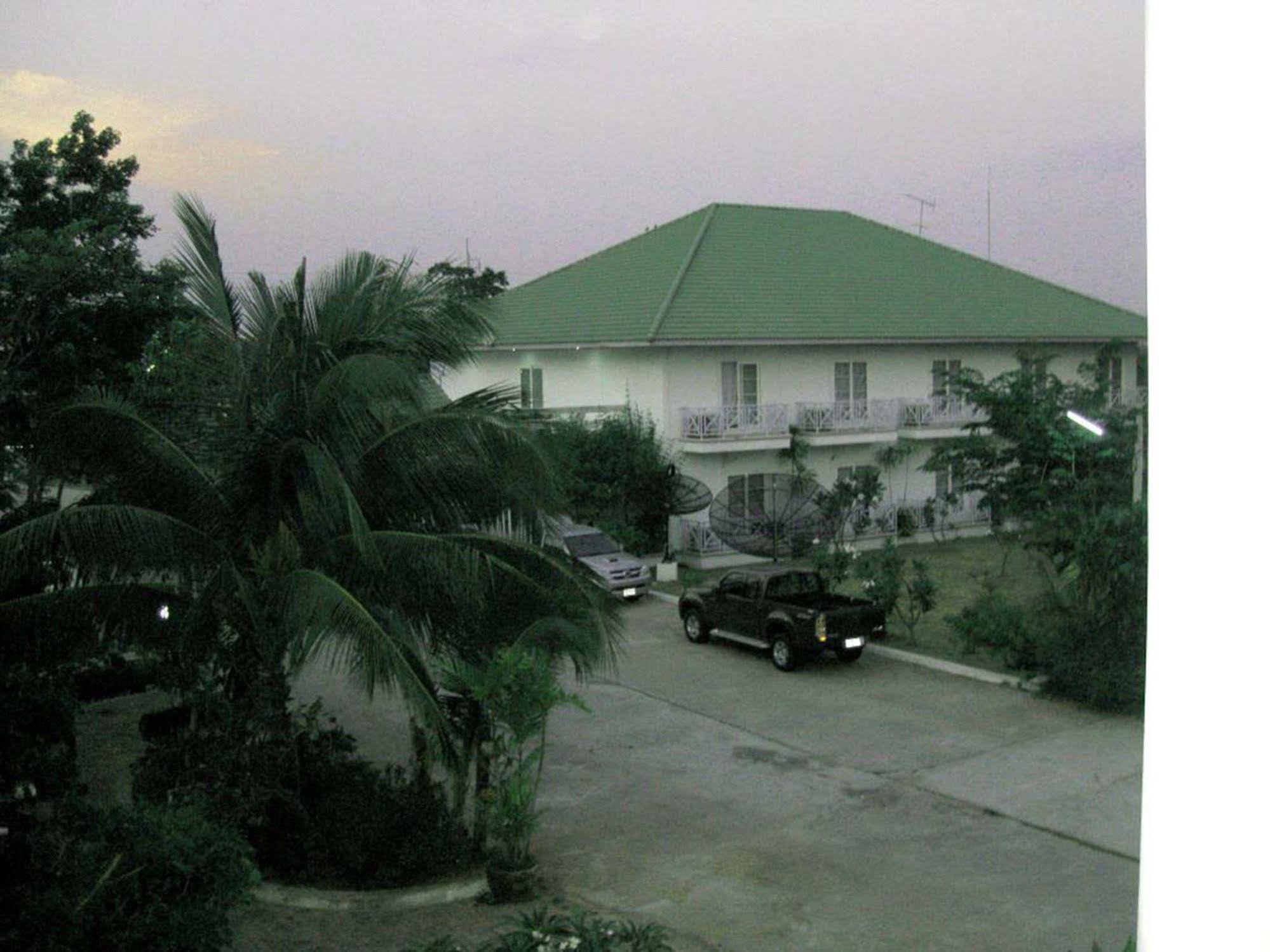 Kasem Garden Hotel Surin Ban Nong Tao Kültér fotó